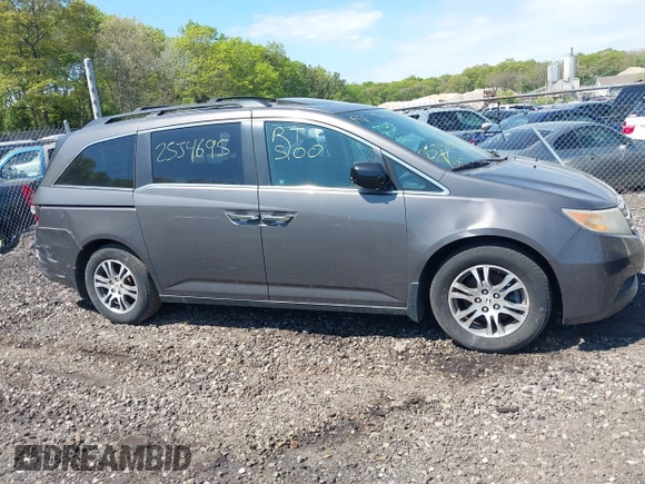 2012 Honda Odyssey EX-L with VIN 5FNRL5H69CB067867, listed as a IAAI auction lot 42225228 with Not provided miles and . Bid and sale history available at DreamBid. Image 12.