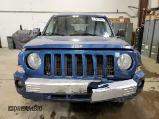 2010 Jeep Patriot Limited with VIN 1J4NF4GB7AD511776, listed as a Copart auction lot 47919064 with 107,055 mi miles and Salvage Title. Bid and sale history available at DreamBid. Image 5.