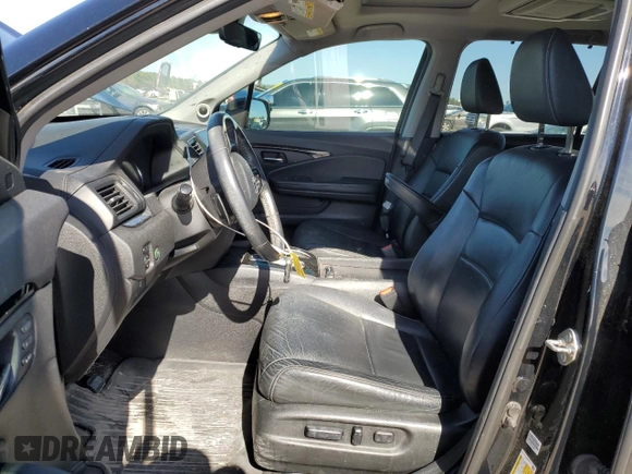 2019 Honda Pilot Touring 7-Passenger z VIN 5FNYF5H69KB019903, wystawiony jako Copart lot #43598805 z przebiegiem 144 486 mil mil oraz Szkoda całkowita • Salvage title. Historia ofert i sprzedaży dostępna na DreamBid. Obrazek 7.