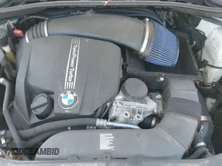 2011 BMW 3 Series 335i с VIN WBAPM5C51BE577436, выставлен на аукционе IAAI как лот 42211150 с пробегом 117 309 миль миль и . История ставок и продаж доступна на DreamBid. Изображение 20.