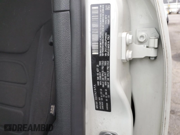 2018 Jeep Renegade Altitude z VIN ZACCJABB5JPH44283, wystawiony jako Copart lot #56946415 z przebiegiem 67 868 mil mil oraz Szkoda całkowita • Salvage title. Historia ofert i sprzedaży dostępna na DreamBid. Obrazek 12.