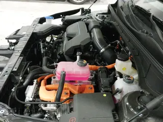 2025 Kia Sorento SX Prestige with VIN KNDRKDJG3S5353830, listed as a IAAI auction lot 42230146 with 965 mi miles and . Bid and sale history available at DreamBid. Image 23.