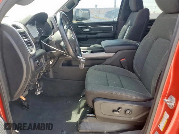 2020 Ram 1500 Big Horn с VIN 1C6RREFT2LN371851, выставлен на аукционе Copart как лот 56114675 с пробегом Не указан миль и Списание • Salvage title. История ставок и продаж доступна на DreamBid. Изображение 7.