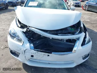 2015 Nissan Altima 2.5 S with VIN 1N4AL3AP2FC244822, listed as a IAAI auction lot 41595205 with 100,239 mi miles. Bid and sale history available at carsss.com. Image 6.