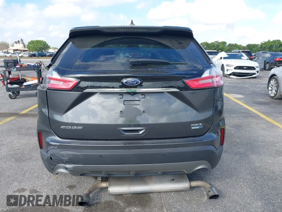 2020 Ford Edge SEL with VIN 2FMPK4J90LBA60985, listed as a IAAI auction lot 41590512 with 141,733 mi miles. Bid and sale history available at carsss.com. Image 16.