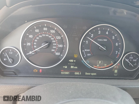 2013 BMW 3 Series 328i xDrive with VIN WBA3B3C58DJ810943, listed as a Copart auction lot 61365765 with 151,991 mi miles and Clean title. Bid and sale history available at DreamBid. Image 9.