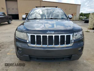 2011 Jeep Grand Cherokee Laredo with VIN 1J4RR4GG8BC587101, listed as a Copart auction lot 64027365 with 169,544 mi miles and Clean title. Bid and sale history available at DreamBid. Image 5.