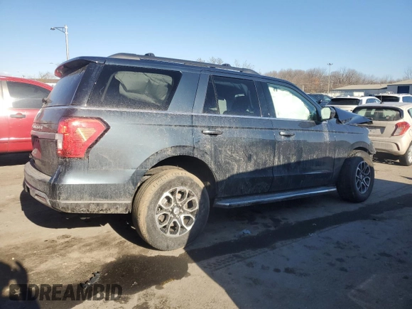 2022 Ford Expedition XLT with VIN 1FMJU1JT3NEA28288, listed as a Copart auction lot 87871685 with 0 mi miles and Salvage Title. Bid and sale history available at carsss.com. Image 3.