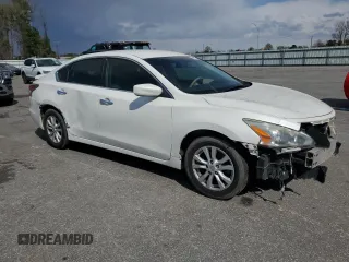 2014 Nissan Altima 2.5 with VIN 1N4AL3AP5EC139528, listed as a Copart auction lot 49589055 with 111,761 mi miles and Salvage Title. Bid and sale history available at carsss.com. Image 4.