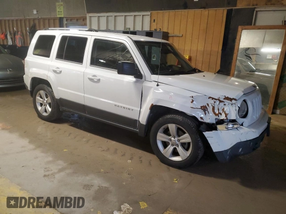 2014 Jeep Patriot Limited z VIN 1C4NJPCB9ED646470, wystawiony jako Copart lot #88624725 z przebiegiem 83 717 mil mil oraz Szkoda całkowita • Salvage title. Historia ofert i sprzedaży dostępna na DreamBid. Obrazek 4.