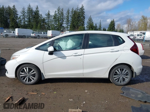 2019 Honda Fit EX z VIN 3HGGK5H88KM716257, wystawiony jako IAAI lot #41936677 z przebiegiem 133 463 mil mil oraz . Historia ofert i sprzedaży dostępna na DreamBid. Obrazek 14.