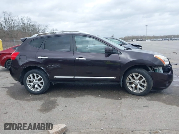 2011 Nissan Rogue SV with VIN JN8AS5MT8BW158557, listed as a IAAI auction lot 41712719 with 140,468 mi miles. Bid and sale history available at carsss.com. Image 13.