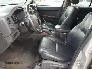 2008 Jeep Commander Limited z VIN 1J8HH58N78C233112, wystawiony jako Copart lot #58253695 z przebiegiem 154 890 mil mil oraz Nie do naprawy • Non repairable. Historia ofert i sprzedaży dostępna na DreamBid. Obrazek 7.