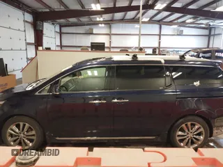 2018 Kia Sedona SX-L with VIN KNDME5C15J6396705, listed as a IAAI auction lot 41500453 with 102,636 mi miles. Bid and sale history available at carsss.com. Image 15.