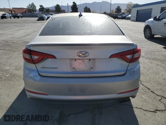 2016 Hyundai Sonata SE с VIN 5NPE24AF3GH377977, выставлен на аукционе Copart как лот 52004995 с пробегом 136 199 миль миль и Списание • Salvage title. История ставок и продаж доступна на DreamBid. Изображение 6.