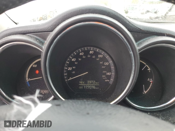 2006 Lexus RX 400h with VIN JTJHW31U960029748, listed as a Copart auction lot 51788795 with 177,076 mi miles and Salvage Title. Bid and sale history available at DreamBid. Image 9.