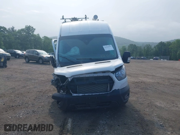 2024 Ford Transit Cargo z VIN 1FTBW3X80RKA42450, wystawiony jako IAAI lot #42317872 z przebiegiem 12 464 mil mil oraz . Historia ofert i sprzedaży dostępna na DreamBid. Obrazek 13.