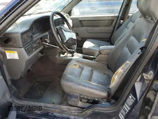 1997 Volvo 850 с VIN YV1LS5722V1374049, выставлен на аукционе Copart как лот 62758684 с пробегом 243 443 миль миль и Списание • Salvage title. История ставок и продаж доступна на DreamBid. Изображение 7.