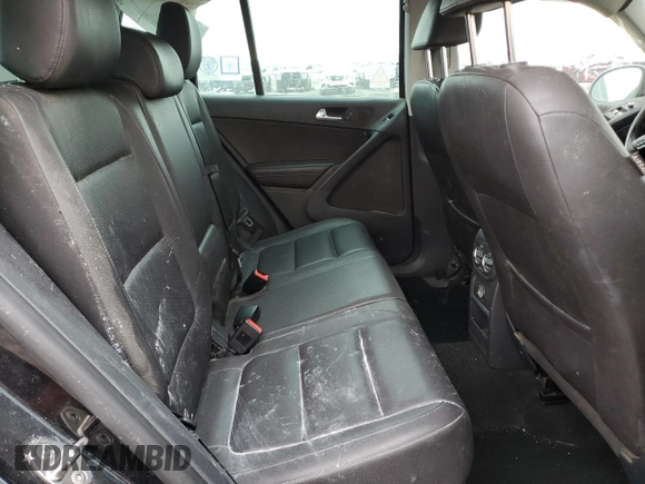 2014 Volkswagen Tiguan SEL with VIN WVGBV3AX2EW596929, listed as a Copart auction lot 46267875 with Not provided miles and Salvage title. Bid and sale history available at DreamBid. Image 11.