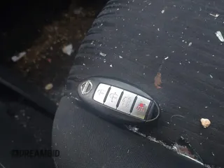 2019 Nissan Sentra S z VIN 3N1AB7AP7KY256134, wystawiony jako IAAI lot #41512289 z przebiegiem Nie podano mil oraz . Historia ofert i sprzedaży dostępna na DreamBid. Obrazek 11.