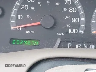 2001 Ford F-150 XLT with VIN 1FTRW07641KC51870, listed as a IAAI auction lot 41879102 with 202,967 mi miles and . Bid and sale history available at DreamBid. Image 7.