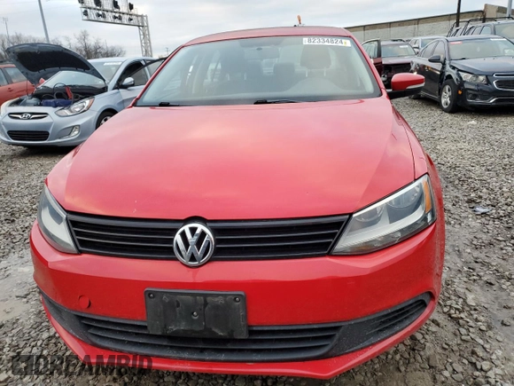 2011 Volkswagen Jetta SE with VIN 3VWDZ7AJ2BM362108, listed as a Copart auction lot 82334824 with 39,617 mi miles and Salvage title. Bid and sale history available at DreamBid. Image 5.