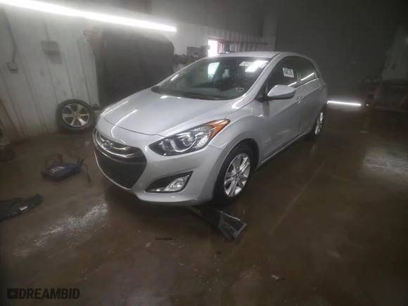 2013 Hyundai Elantra GT with VIN KMHD35LE1DU132403, listed as a Copart auction lot 48407235 with 29,827 mi miles and Salvage Title. Bid and sale history available at carsss.com. Image 14.