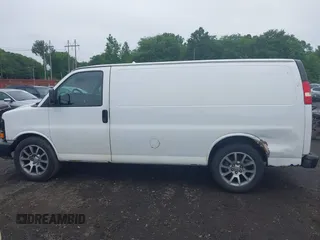 2013 Chevrolet Express Cargo with VIN 1GCSGAFX1D1162542, listed as a IAAI auction lot 42529901 with 310,164 mi miles and . Bid and sale history available at DreamBid. Image 14.