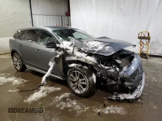2017 Volvo V60 z VIN YV440MWK5H1025139, wystawiony jako Copart lot #42007303 z przebiegiem 137 448 mil mil oraz . Historia ofert i sprzedaży dostępna na DreamBid. Obrazek 4.