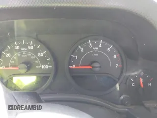 2007 Jeep Wrangler Unlimited X z VIN 1J4GA39137L114943, wystawiony jako IAAI lot #42080263 z przebiegiem Nie podano mil oraz . Historia ofert i sprzedaży dostępna na DreamBid. Obrazek 7.