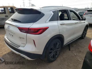 2020 Infiniti QX50 LUXE with VIN 3PCAJ5M37LF120726, listed as a Copart auction lot 45239163 with 26,185 mi miles. Bid and sale history available at carsss.com. Image 3.