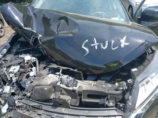 2023 Mitsubishi Outlander ES z VIN JA4ARUAU2PU008729, wystawiony jako IAAI lot #39558734 z przebiegiem 7 466 mil mil oraz . Historia ofert i sprzedaży dostępna na DreamBid. Obrazek 10.