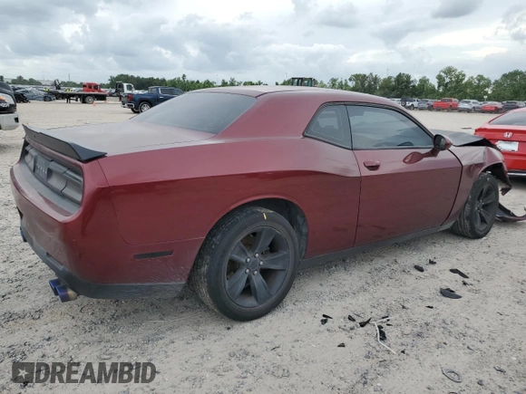 2017 Dodge Challenger SXT z VIN 2C3CDZAG9HH617099, wystawiony jako Copart lot #55037145 z przebiegiem 87 843 mil mil oraz Szkoda całkowita • Salvage title. Historia ofert i sprzedaży dostępna na DreamBid. Obrazek 3.