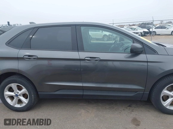 2017 Ford Edge SE with VIN 2FMPK4G96HBC27817, listed as a IAAI auction lot 41921451 with 90,885 mi miles. Bid and sale history available at carsss.com. Image 13.