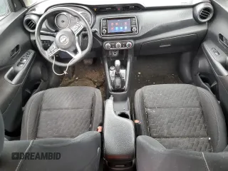 2022 Nissan Kicks S z VIN 3N1CP5BVXNL491561, wystawiony jako Copart lot #51327675 z przebiegiem 87 111 mil mil oraz Szkoda całkowita • Salvage title. Historia ofert i sprzedaży dostępna na DreamBid. Obrazek 8.