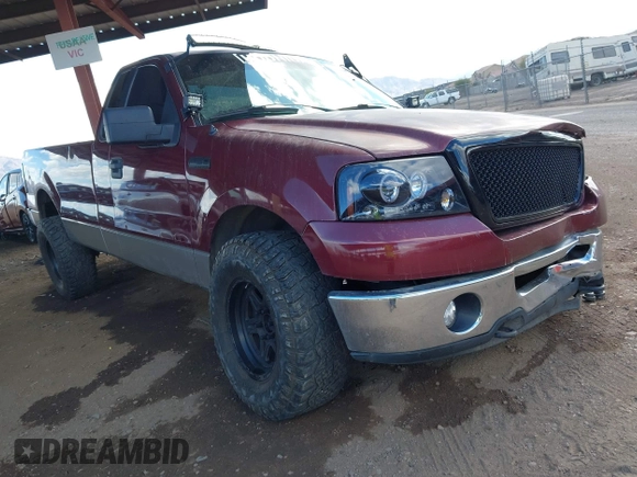 2006 Ford F-150 XL with VIN 1FTRF14506NA75424, listed as a IAAI auction lot 41580902 with 229,696 mi miles. Bid and sale history available at carsss.com. Image 1.