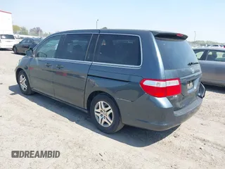 2006 Honda Odyssey LX with VIN 5FNRL38276B074855, listed as a IAAI auction lot 41914975 with 245,881 mi miles. Bid and sale history available at carsss.com. Image 3.