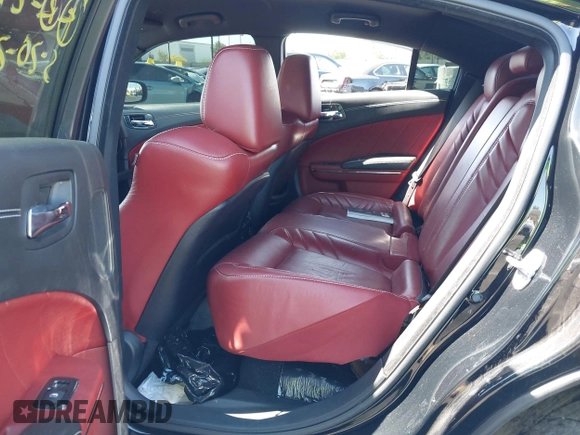 2019 Dodge Charger SRT Hellcat z VIN 2C3CDXL91KH749445, wystawiony jako IAAI lot #42300340 z przebiegiem 68 224 mil mil oraz . Historia ofert i sprzedaży dostępna na DreamBid. Obrazek 8.