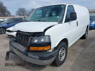 2019 GMC Savana Cargo with VIN 1GTW7AFGXK1220517, listed as a IAAI auction lot 41547025 with 131,264 mi miles. Bid and sale history available at carsss.com. Image 22.