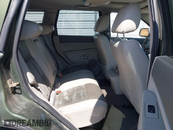 2006 Jeep Grand Cherokee Overland with VIN 1J8HR68286C331619, listed as a IAAI auction lot 42550576 with 196,937 mi miles and . Bid and sale history available at DreamBid. Image 8.