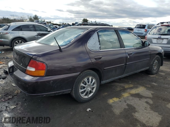 1999 Nissan Altima XE with VIN 1N4DL01D2XC159157, listed as a Copart auction lot 43460405 with 138,310 mi miles and Salvage Title. Bid and sale history available at carsss.com. Image 3.