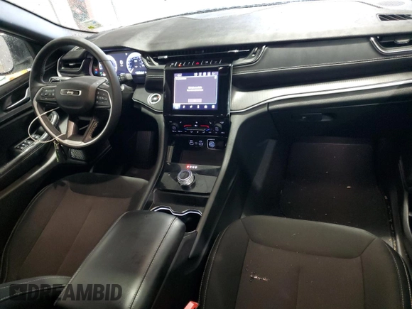 2024 Jeep Grand Cherokee Laredo X with VIN 1C4RJGAG2RC185995, listed as a Copart auction lot 56421785 with 19,068 mi miles and Salvage title. Bid and sale history available at DreamBid. Image 8.