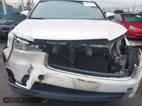 2016 Toyota Highlander LE Plus z VIN 5TDZKRFH7GS171063, wystawiony jako IAAI lot #41787351 z przebiegiem 67 779 mil mil oraz . Historia ofert i sprzedaży dostępna na DreamBid. Obrazek 6.