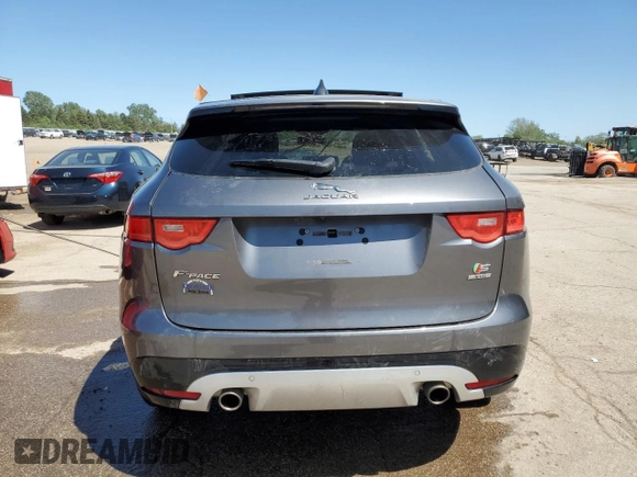 2017 Jaguar F-Pace S z VIN SADCM2BV1HA488777, wystawiony jako Copart lot #53279475 z przebiegiem Nie podano mil oraz Szkoda całkowita • Salvage title. Historia ofert i sprzedaży dostępna na DreamBid. Obrazek 6.