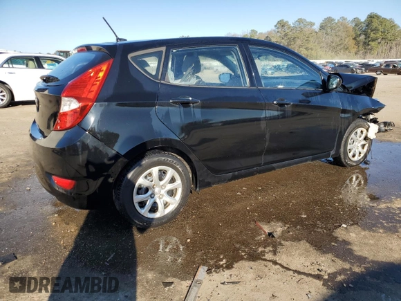 2013 Hyundai Accent GS with VIN KMHCT5AE0DU128745, listed as a Copart auction lot 88733635 with 133,489 mi miles and Salvage Title. Bid and sale history available at carsss.com. Image 3.