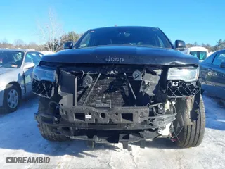 2019 Jeep Grand Cherokee Limited with VIN 1C4RJFBG2KC618052, listed as a IAAI auction lot 41583005 with 155,880 mi miles. Bid and sale history available at carsss.com. Image 6.