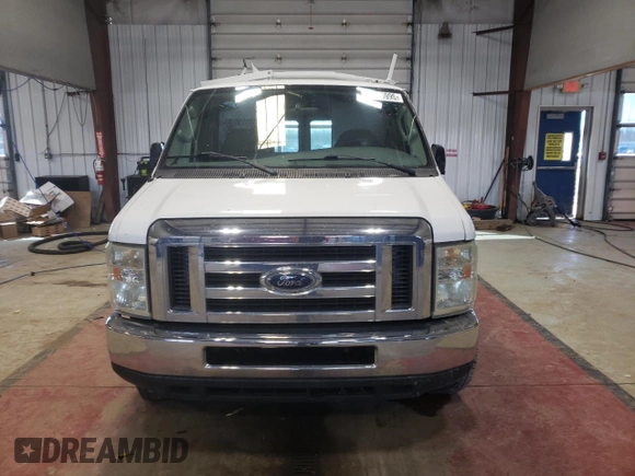 2008 Ford Econoline Cargo Commercial with VIN 1FTNE24W18DB06267, listed as a Copart auction lot 88516995 with 73,464 mi miles and Salvage Title. Bid and sale history available at DreamBid. Image 5.