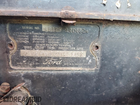 1951 Ford Crown Victoria z VIN B1BF140482, wystawiony jako Copart lot #69078904 z przebiegiem 636 601 mil mil oraz Szkoda całkowita • Salvage title. Historia ofert i sprzedaży dostępna na DreamBid. Obrazek 12.