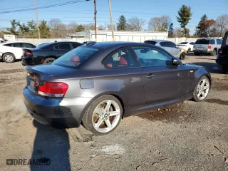 2008 BMW 1 Series 135i with VIN WBAUC73598VF24755, listed as a Copart auction lot 81697724 with 138,063 mi miles and Salvage Title. Bid and sale history available at carsss.com. Image 3.