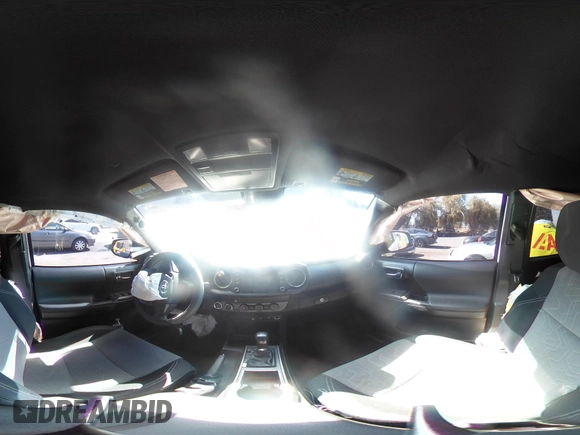2020 Toyota Tacoma SR5 с VIN 3TMCZ5AN9LM341778, выставлен на аукционе IAAI как лот 42268274 с пробегом 64 767 миль миль и . История ставок и продаж доступна на DreamBid. Изображение 21.